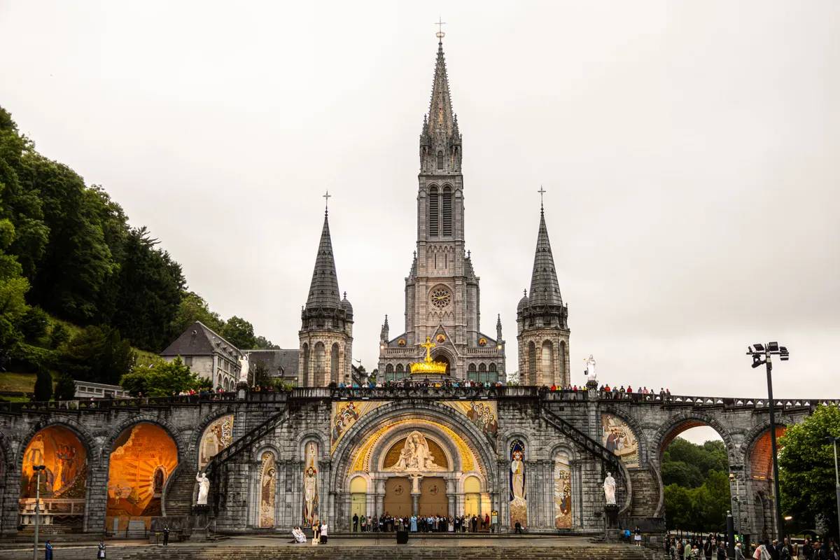 Lourdes